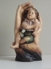 Schützende Hände mit Junge, 25 cm